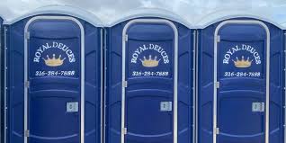 Best VIP or Luxury Restroom Trailers  in Granger, WA